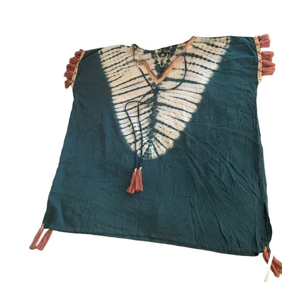 South Moon Under NWOT Top Boho Embroidered Tie Dye Green White Box Cut Size S - Picture 13 of 13